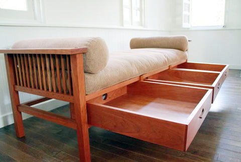 J21 Daybed